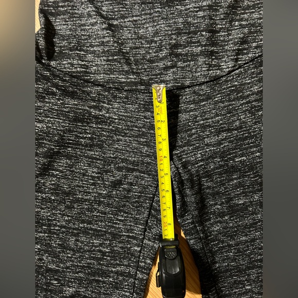 3/20 Jessica Simpson Maternity(Small) long flare stretch pants - Picture 9 of 10